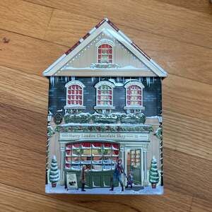 Harry London Christmas Village Town Library Embossed Empty Tin